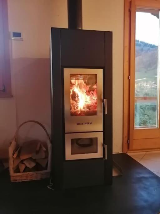 Confortable Chalet Avec Magnifique Vue En Gruyere. Charmey Εξωτερικό φωτογραφία